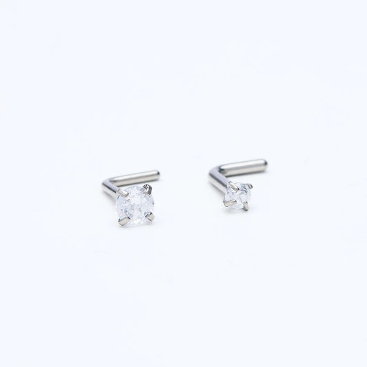 L Nose Stud Silver