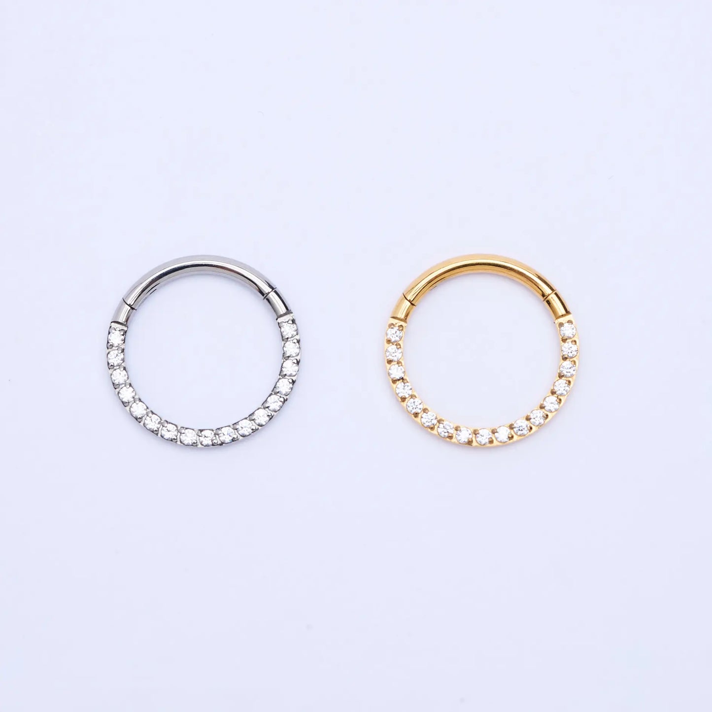 Glittery titanium septum-daith